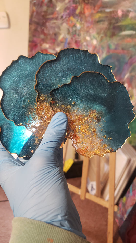 Epoxy resin coaster set